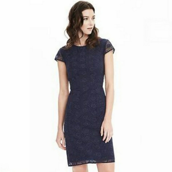 Banana Republic Dresses & Skirts - Banana Republic Navy Lace Short Sleeve Dress